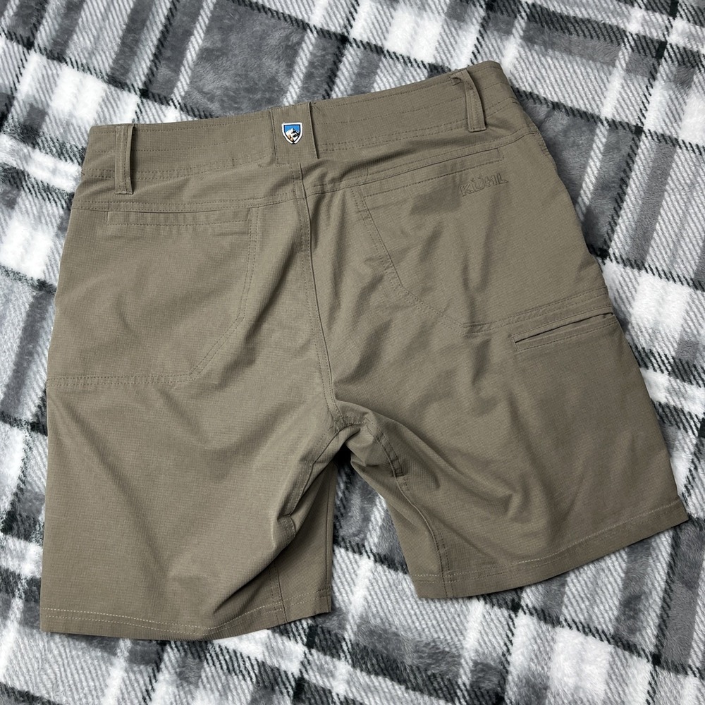 Kuhl Silencr Cargo Shorts Mens 32 Brown Evergreen Pockets Outdoor Style 5230 EUC - Picture 2 of 12